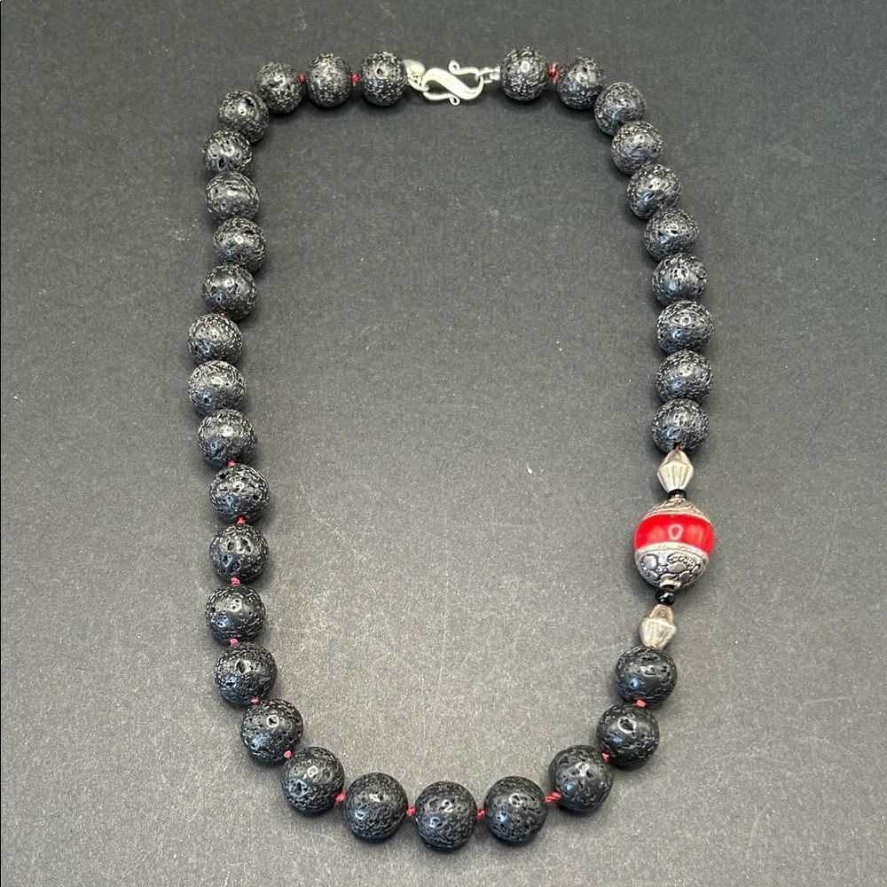 VTG handmade choker necklace volcanic lava beads, red coral, silver‎ accents 18”